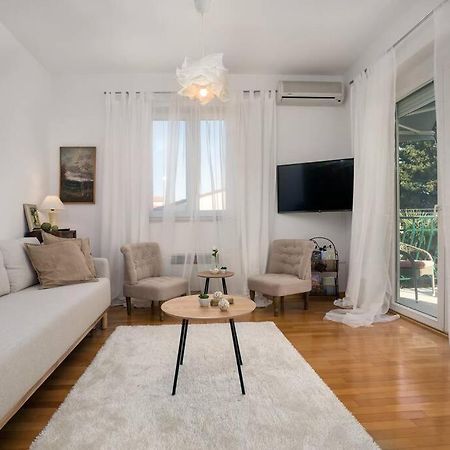Ferienwohnung Duplex + Garage Rovinj Exterior foto