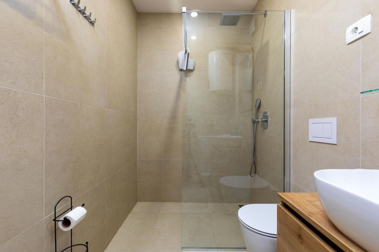 Ferienwohnung Duplex + Garage Rovinj Exterior foto